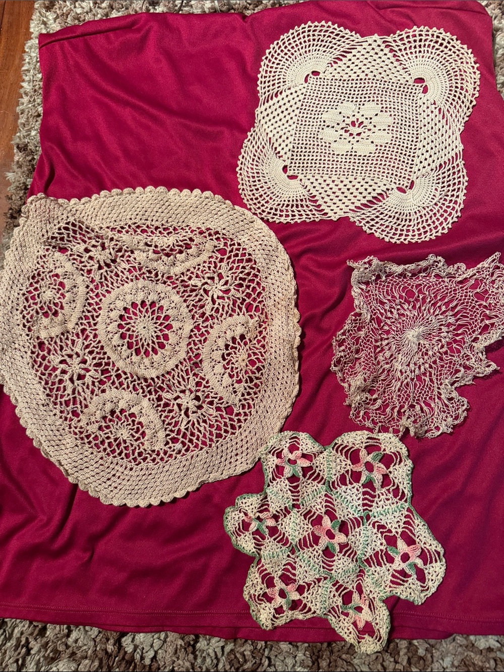 Vintage-Inspired Crochet Doily Set - Cream